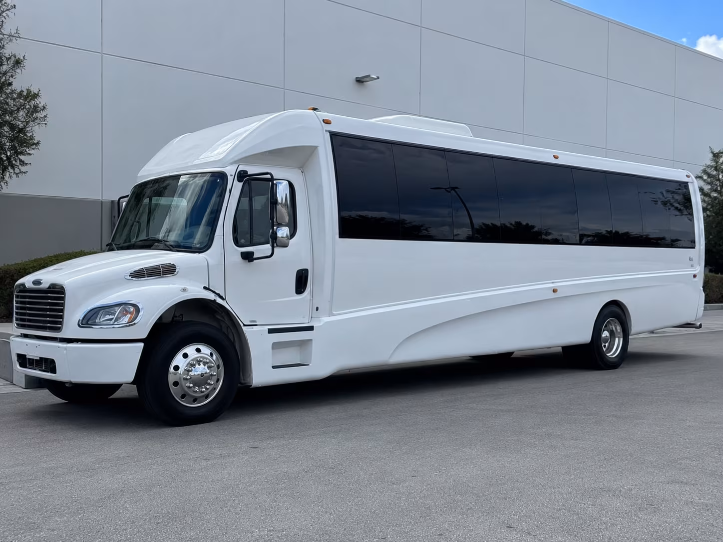 Durham Homecoming & Prom Party Bus Rentals