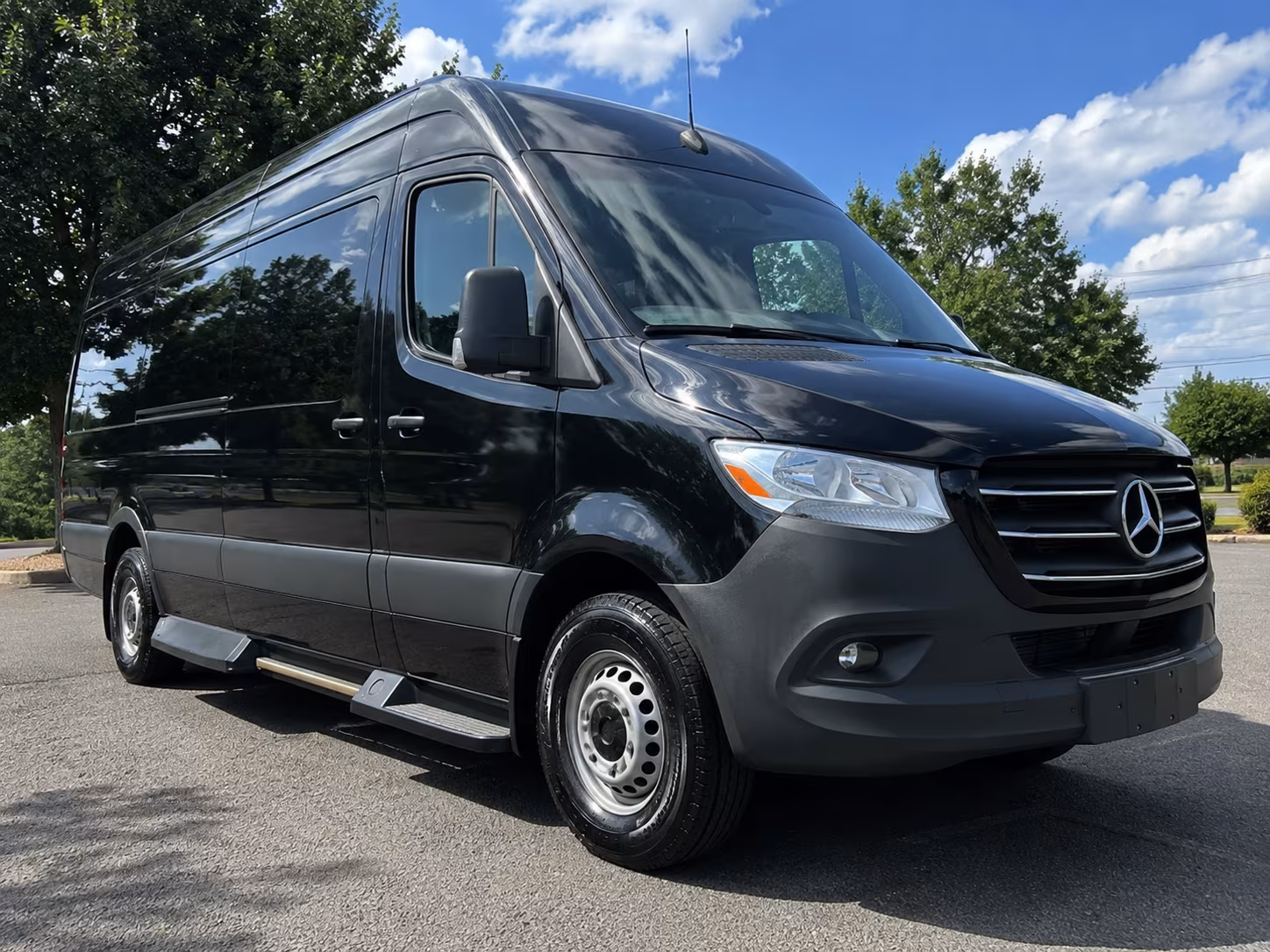 Dispatcher planning a Durham party bus route and quote